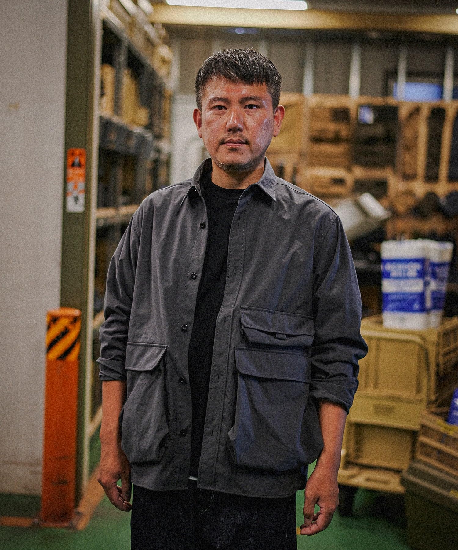 

Мужская куртка-рубашка из технологичного нейлона GORDON MILLER, размер 2 (эквивалентно JP L), Серый, 1765479