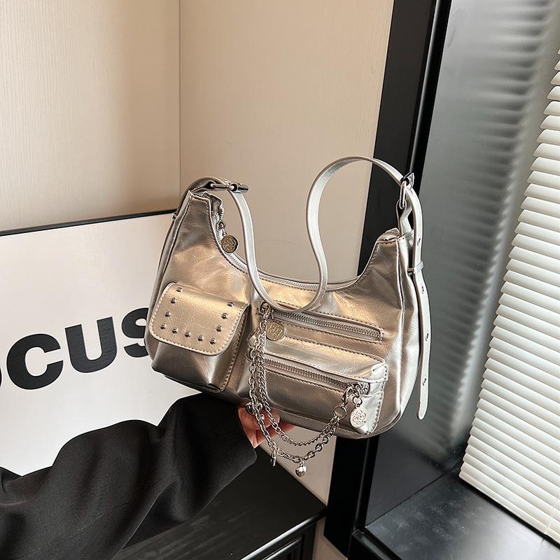 Large Capacity Bag Women's New Solid Color Versatile Commuter Shoulder Bag