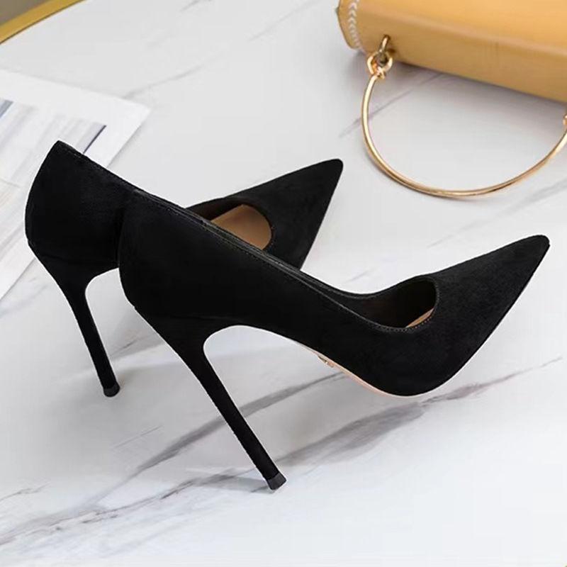 2025 spring and autumn new fashionable black high heels women's stiletto 10cm sexy European and American French girl small single shoes
