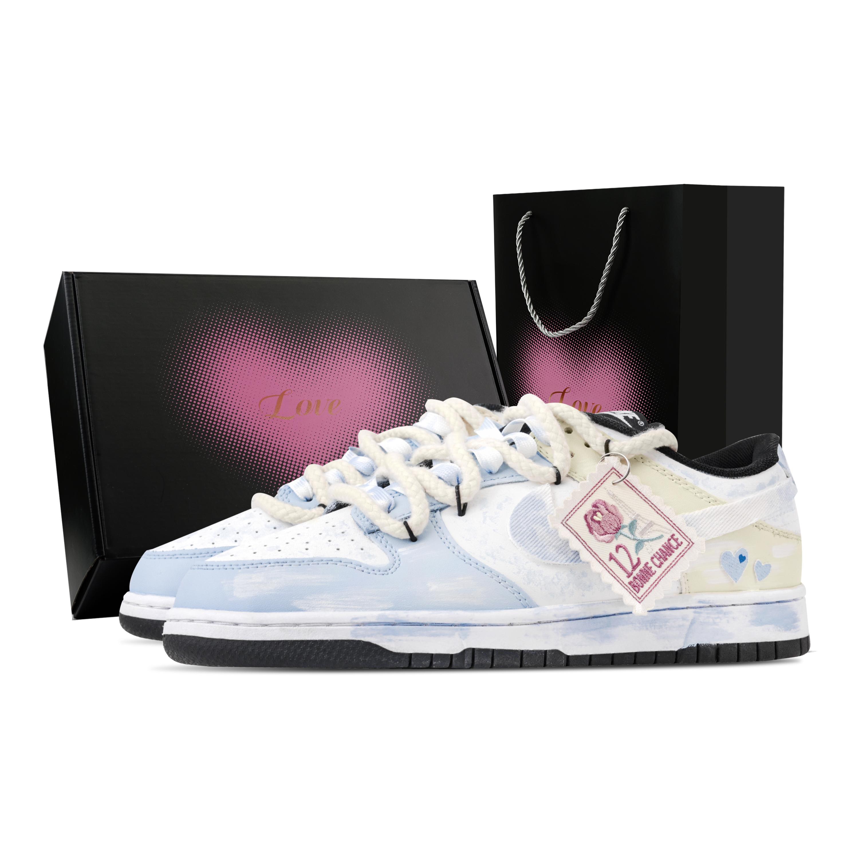 

Nike Dunk Maris Sal Breath Heart Box Abrasion Resistant Low top Skateboard Shoes Unisex Blue White DD1391-100(Team773--) 40