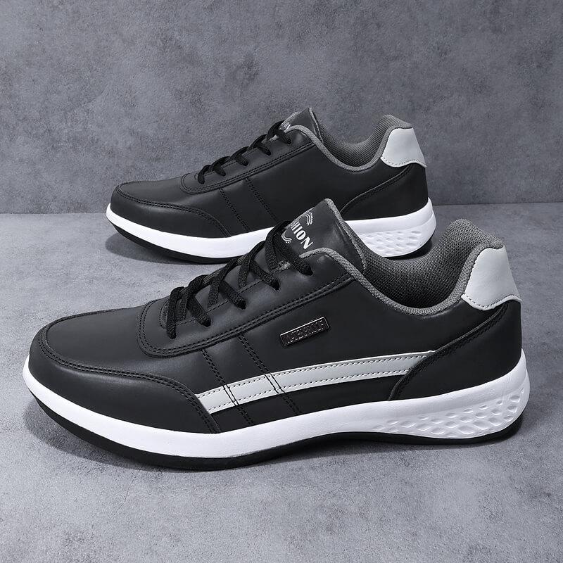 Мужская водонепроницаемая уличная суперлегкая спортивная обувь Four Seasons большого размера из искусственной кожи Smalid 38 чёрный 1983₽