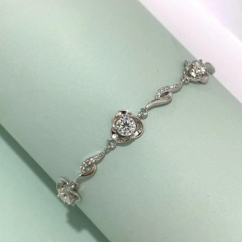 

Rose Design Moissanite Bracelet 5mm Lab Diamond S925 Sterling Silver Bracelet for Women and Girls Christmas Jewelry