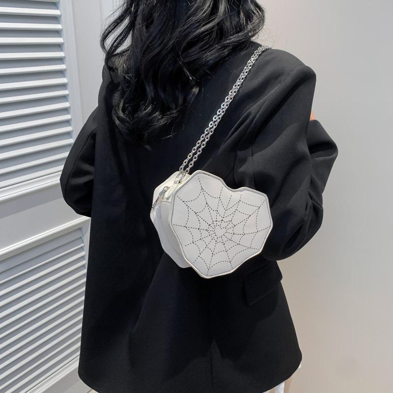 Nová sladká dívka cool a pikantní láska crossbody taška personalizovaná ležérní jednoduchá krabičková taška řetízková taška přes rameno