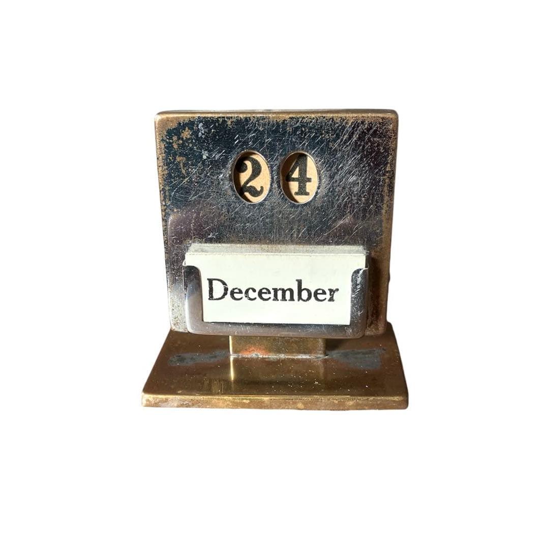 Used [Super Rare] Art Deco Chrome Plated Desk Perpetual Calendar Push Top Type