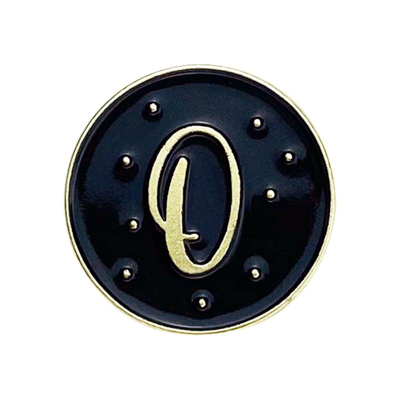 A-Z 26 Letters Initial Brooch Women English Alphabet Brooch Pin Round Badge Corsage Unisex Collar Jewelry Clothes Bag Decor Gift