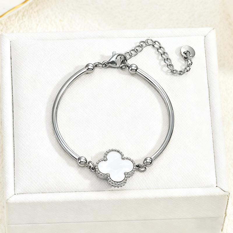 Stylish and Sophisticated Double-sided Four-leaf Clover Bracelet Women's Titanium Steel Bracelet