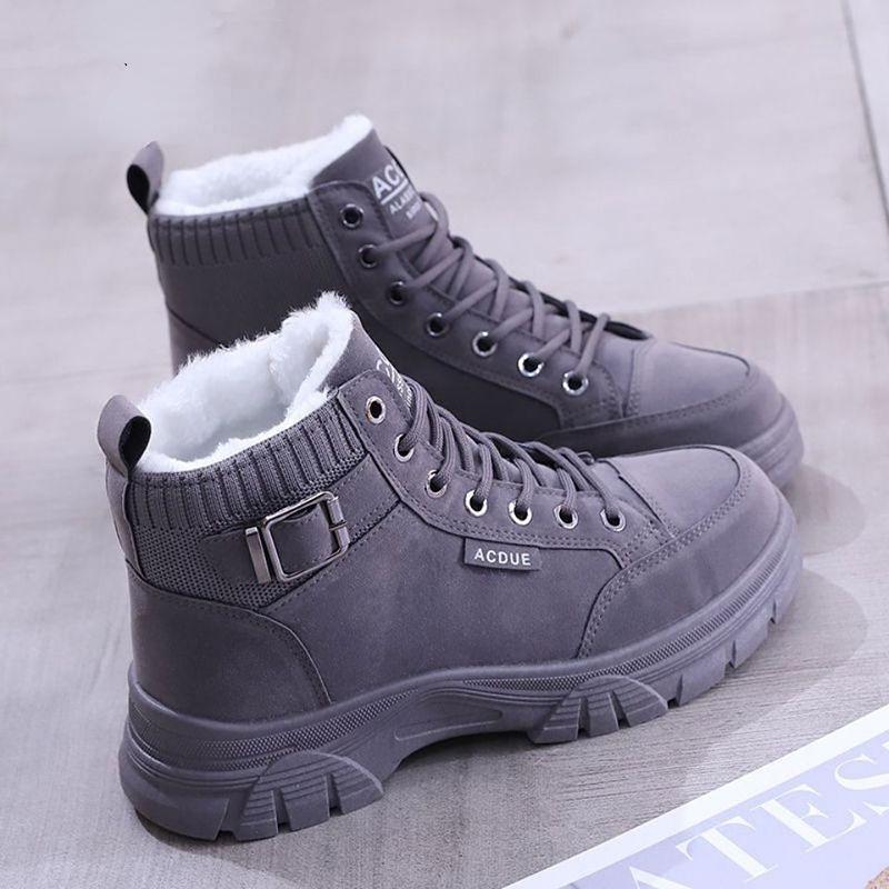 

Короткие дутики женские обувь на платформе высокое качество корейские ботинки кожа и мех женская обувь черные теплые массивные зимние 2024 40 серый