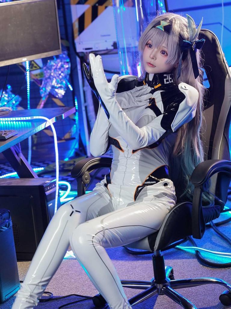 Miccostumes Adult Anime Game Combat Uniform Cosplay Cool and Cute Bodysuit and Leotard Outfit White Women's Costume, Costume, Set, (L)