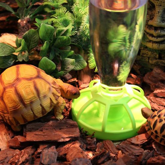 Drinking Fountain Easy to Clean Detachable Smooth Edges Wear-resistant Space Saving Feed Water Convenient Reptile Water Drinker Dispenser for