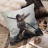 Lara Croft Tomb Raider Immagine Personalizzata Testo Cuscini Decorativi per la Casa Regali per la Casa 45x45cm