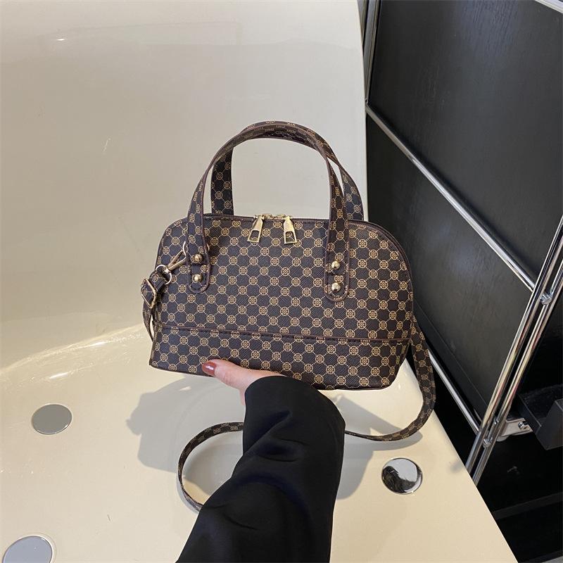 

Сумка-раковина, ніша в іноземному стилі, сумка-месенджер, нова весняна мода 2024 року, ретро-сумочка, проста повсякденна сумка через плече кавовий