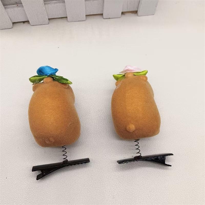 Pack of 5 Cartoon Capybara Hair Clip Plush Hairpins Fashionable Hair Ornament Suitable for Students and Youthful Women