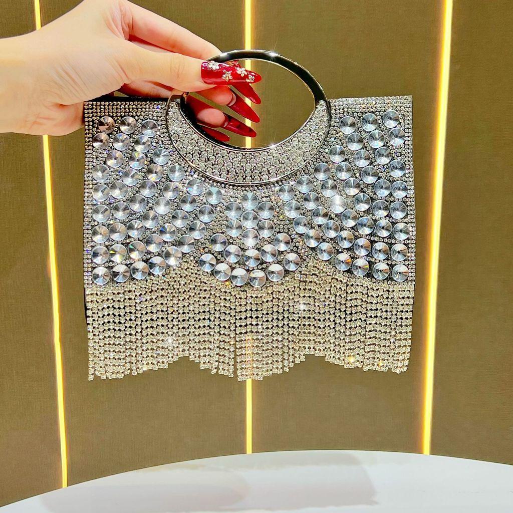 Elegant Evening Clutch Bag With Waterdiamond Tassels For Formal Events