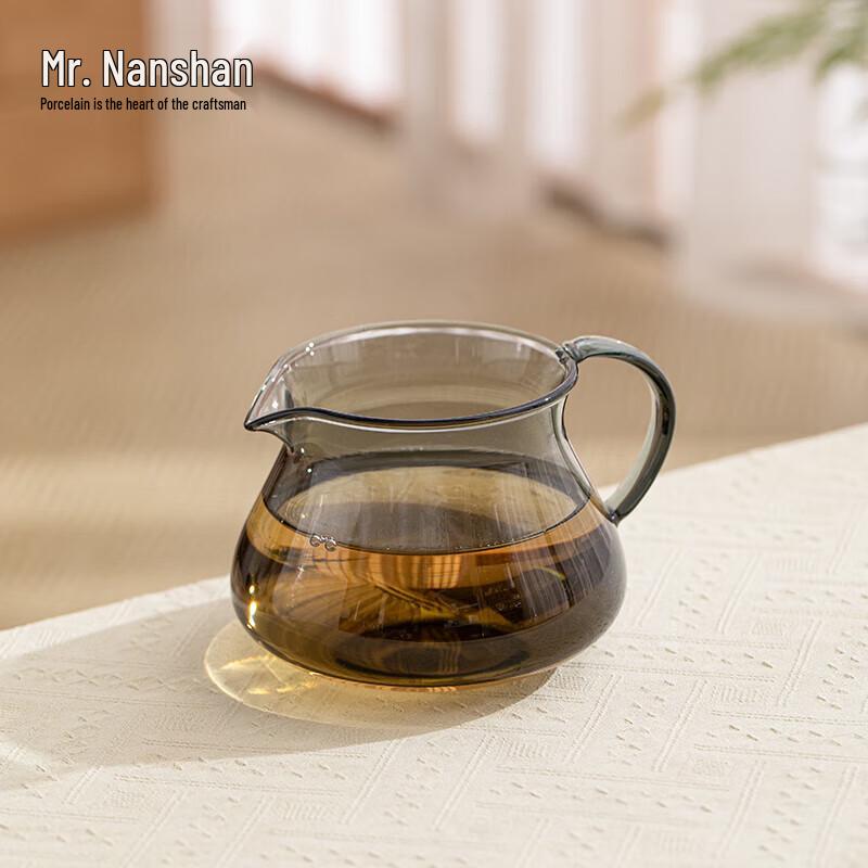 Mr. Nanshan Heat-Resistant Glass Gongfu Tea Fairness Cup