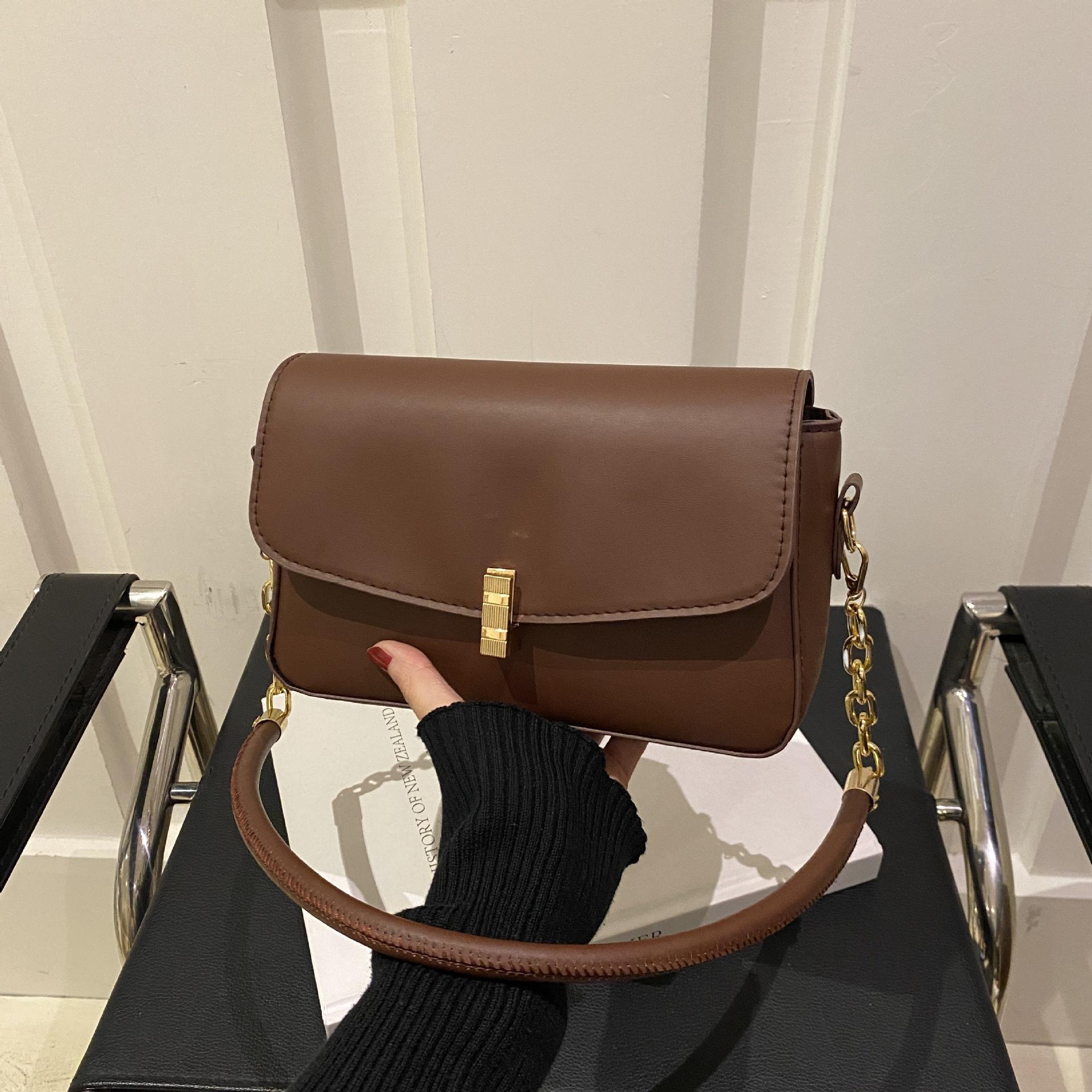

Simple sense of commuting retro fashion commuting leisure leisure one shoulder crossbody underarm small square bag woman коричневый
