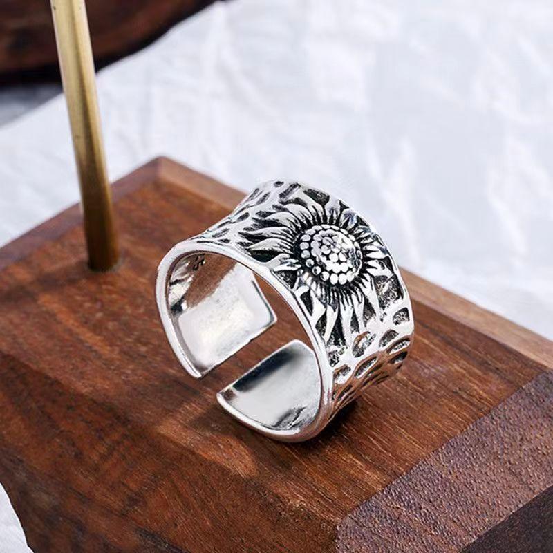 Sunflower Ring Exaggerated Punk Hip-hop Sunflower Wide Open Ring