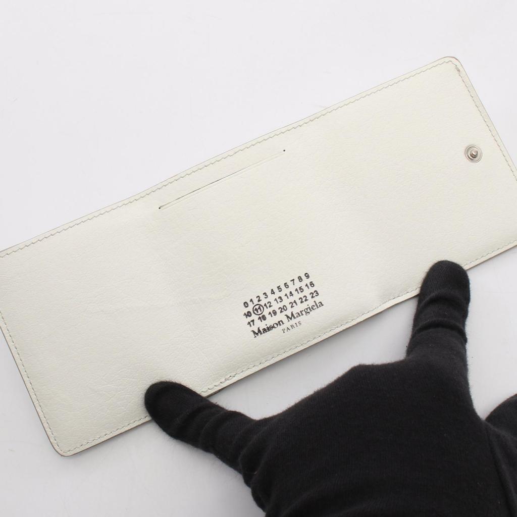 Used Maison Margiela 11 4-stitch Numbering Tri-fold Wallet S56UI0150 Leather White Used Women