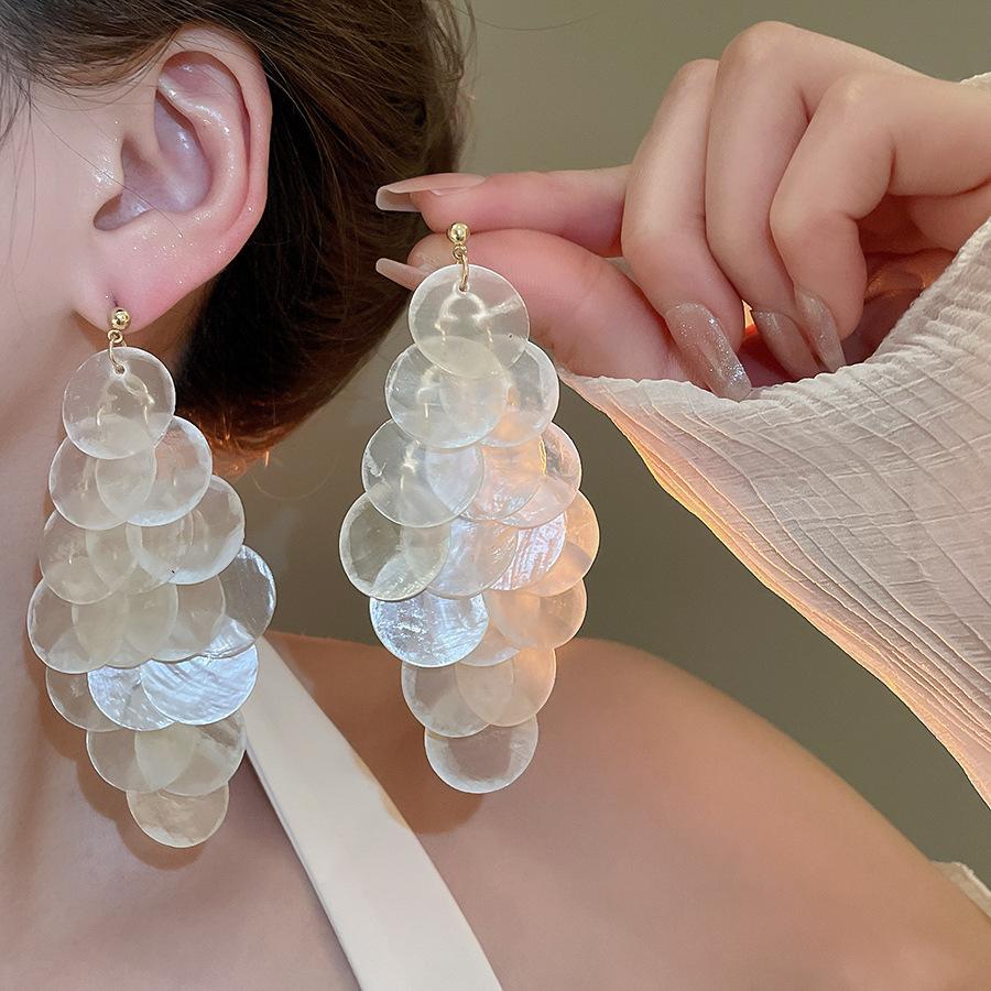 Silver Geometric Seashell Tassel Stud Earrings – Beach Vacation Style for Women
