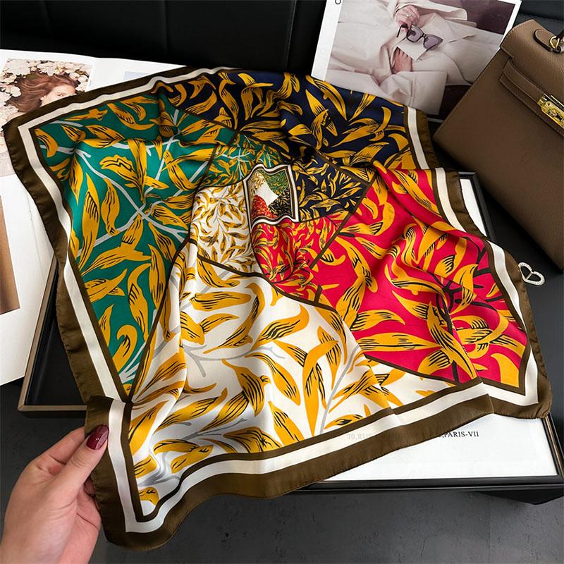 

Роскошные шарфы 70X70см Принт Квадратный шелковый шарф Женский Четыре сезона Модные шали Косынка Бандана Солнцезащитный платок Фуляр Повязка для волос 70X70cm