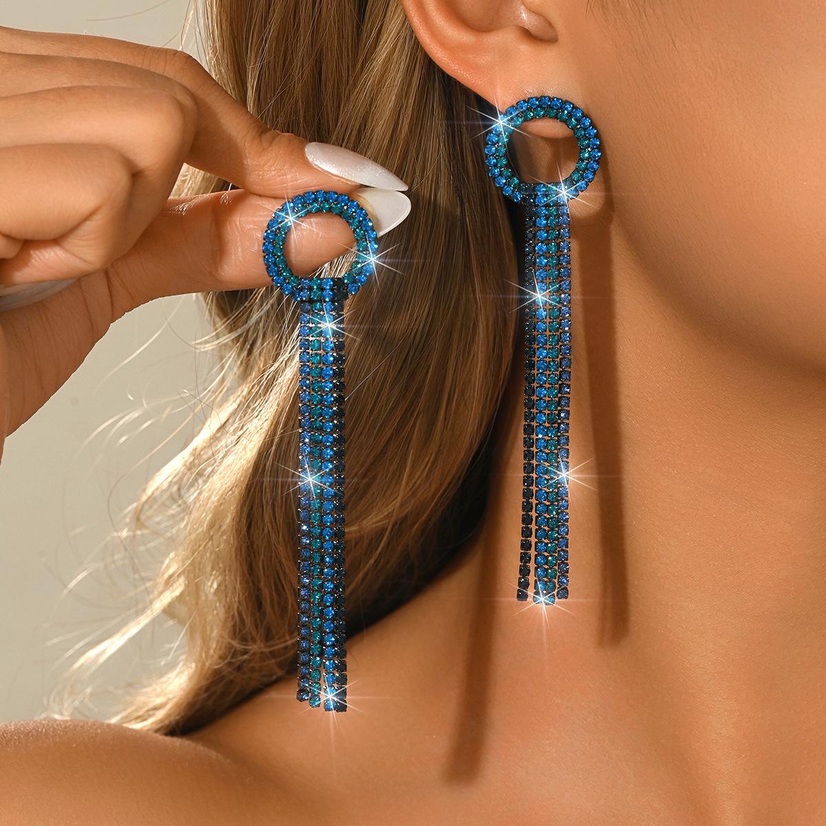 Роскошные супер-блестящие серьги с длинной бахромой, полностью усыпанные стразами, для женщин, серьги-клипсы с кристаллами, высокое качество, элегантность, серьги, ювелирные изделия для ушей