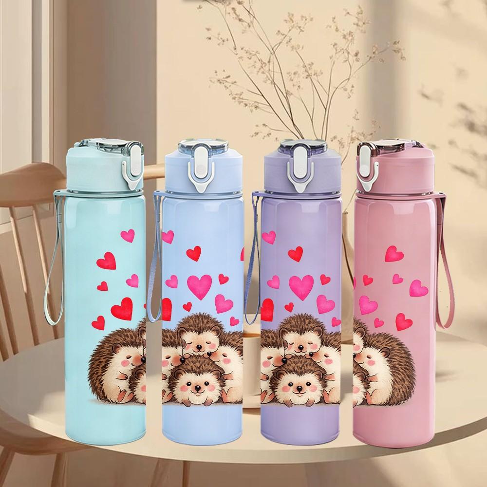 1PC Bear With Pink Hearts 750ml Color Plastic Sports Water Bottle Leakproof Flip Straw Lid Suitable for Sports Office Home Use