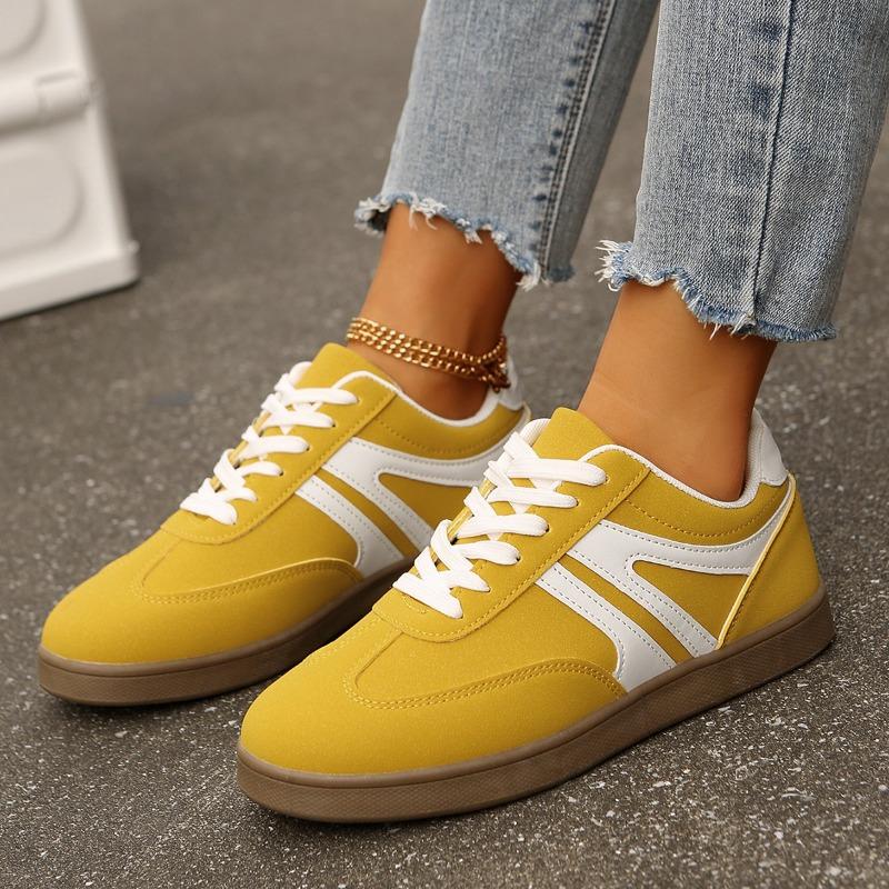 2026 New Retro Casual Platform Sneakers Round Toe Versatile Thick Sole Skate Shoes