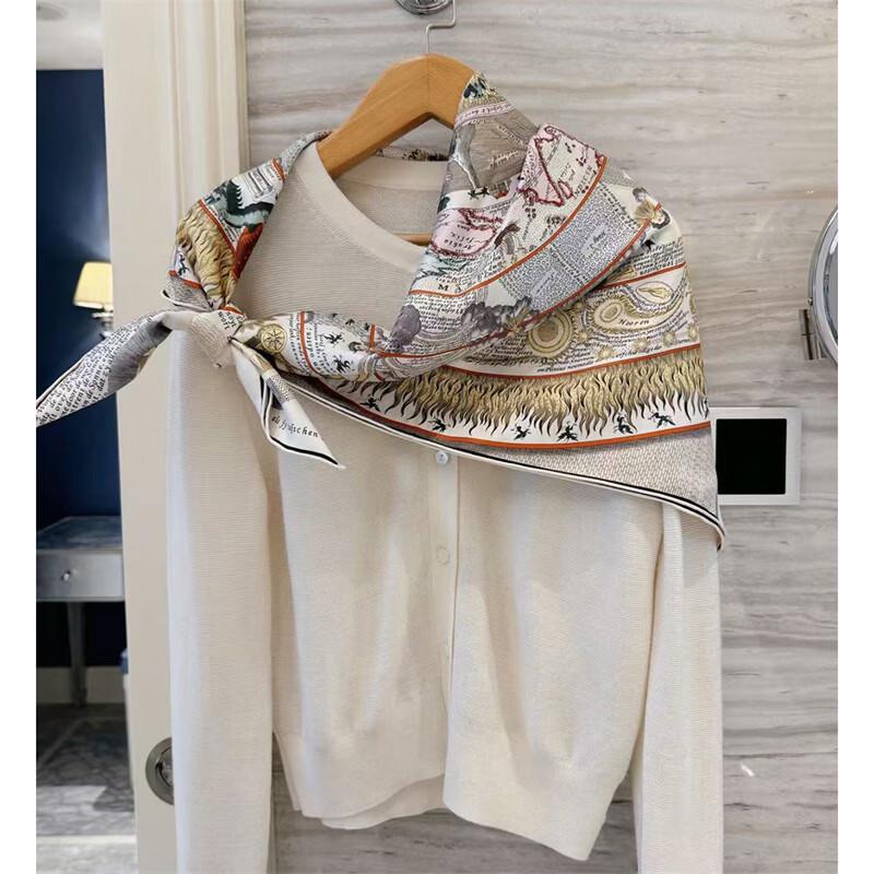 NINA SOLOR Exquisite Printed Twill Mulberry Silk Scarf