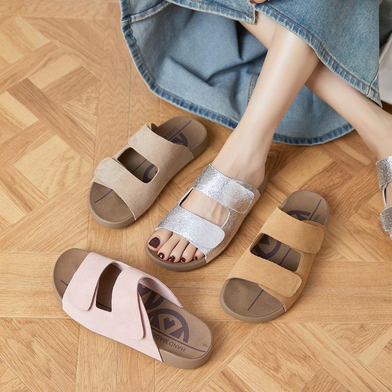 Leather toast shoes women's new platform slippers can be worn outside beach slippers one-word women's half slippers