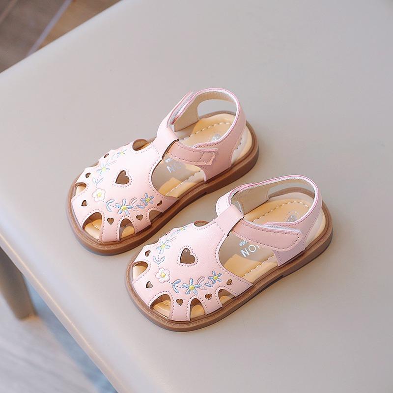 Spring-summer New Style Baby Girls' Sandals, Embroidered Closed-toe Soft Sole Sandals for Little Girls, Chinese-style Sandals, Girls' Princess Shoes