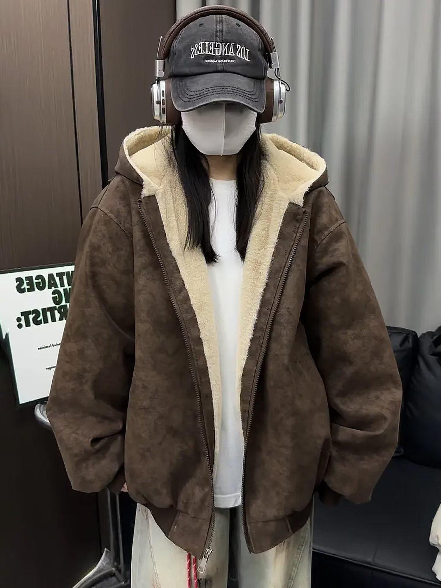 

Men s Autumn/Winter Velvet Leather Jacket: High Street, Hong Kong, Japanese Harajuku, Korean Style, Trendy & Loose. L коричневий