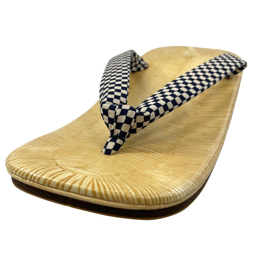 Edoten Geta Gemaakt in Geel Tatami Lichtgewicht Klein Patroon Geruit Wit en Maat LL Sandalen, Japan, Dubbellaagse Zool, Japanse Stijl Sandalen, Zool,