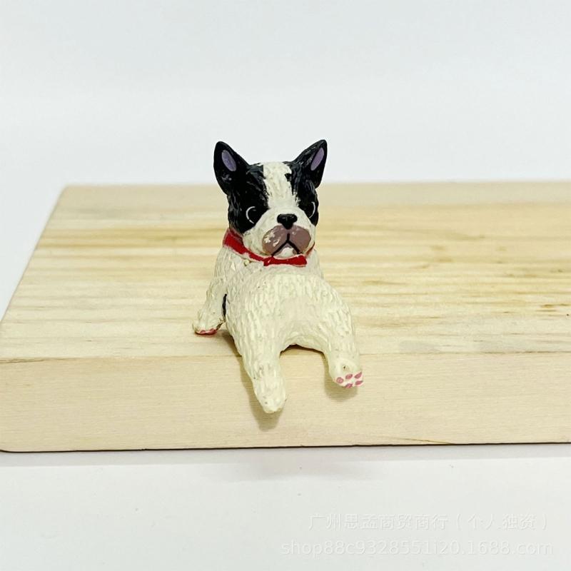 Cats Fingurine Computer Monitor Decors Mini Dog Kitties Screen TV Decorations Personality Car Accessories Mascots Craft