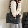 European and American Style Solid Color Crossbody Bag, New Fashion Shoulder Bag, Commuting Versatility, Largecapacity Tote Bag
