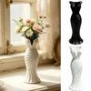 Kleidförmige 3D-gedruckte Blumenvase Verdrehtes Design Dekorative Vase Schreibtisch-Dekoration
