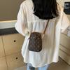 Retro shell bag presbyopia bag women's 2025 new fashion niche mobile phone bag lightweight mini shoulder bag