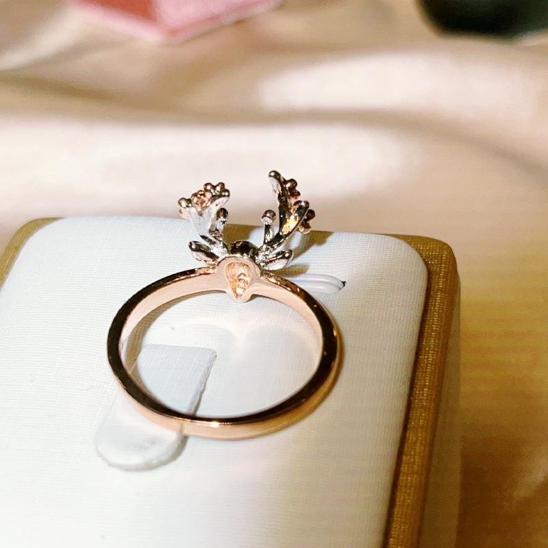 European and American Gold segment Jewelry Creative Personality Elk Ring  Color Protecting Ring