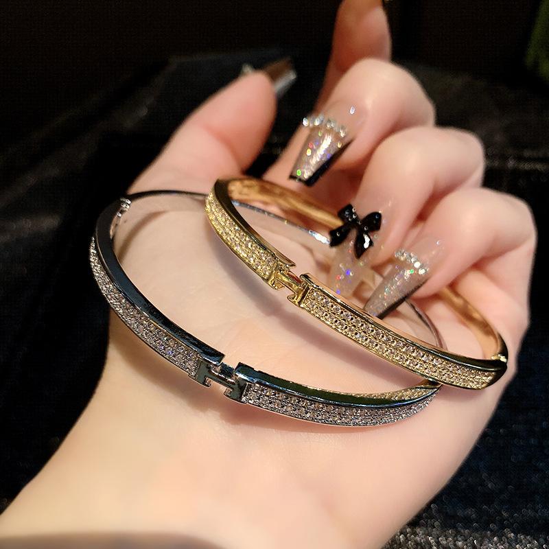 Starry Sky Fashion Paris Bridge Light Luxury Trendy Bracelet
