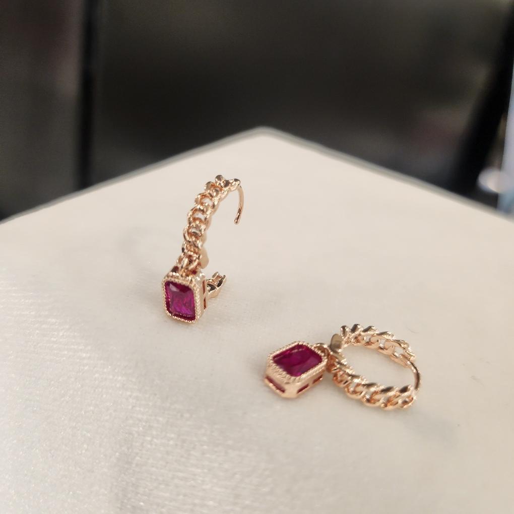 ARTRIA Ruby Simple E One-Touch Mini Me Square Earrings JTOERIN0010EMF