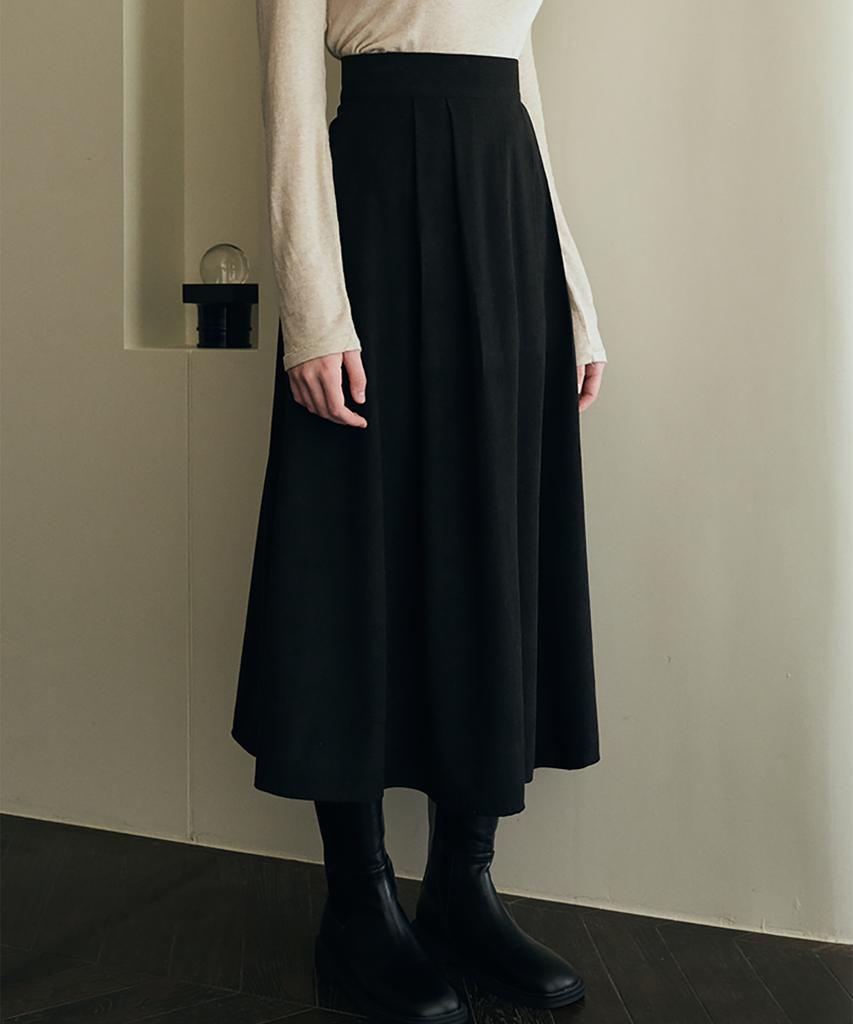 Roeil Mild Corduroy Pintuck Skirt - Black