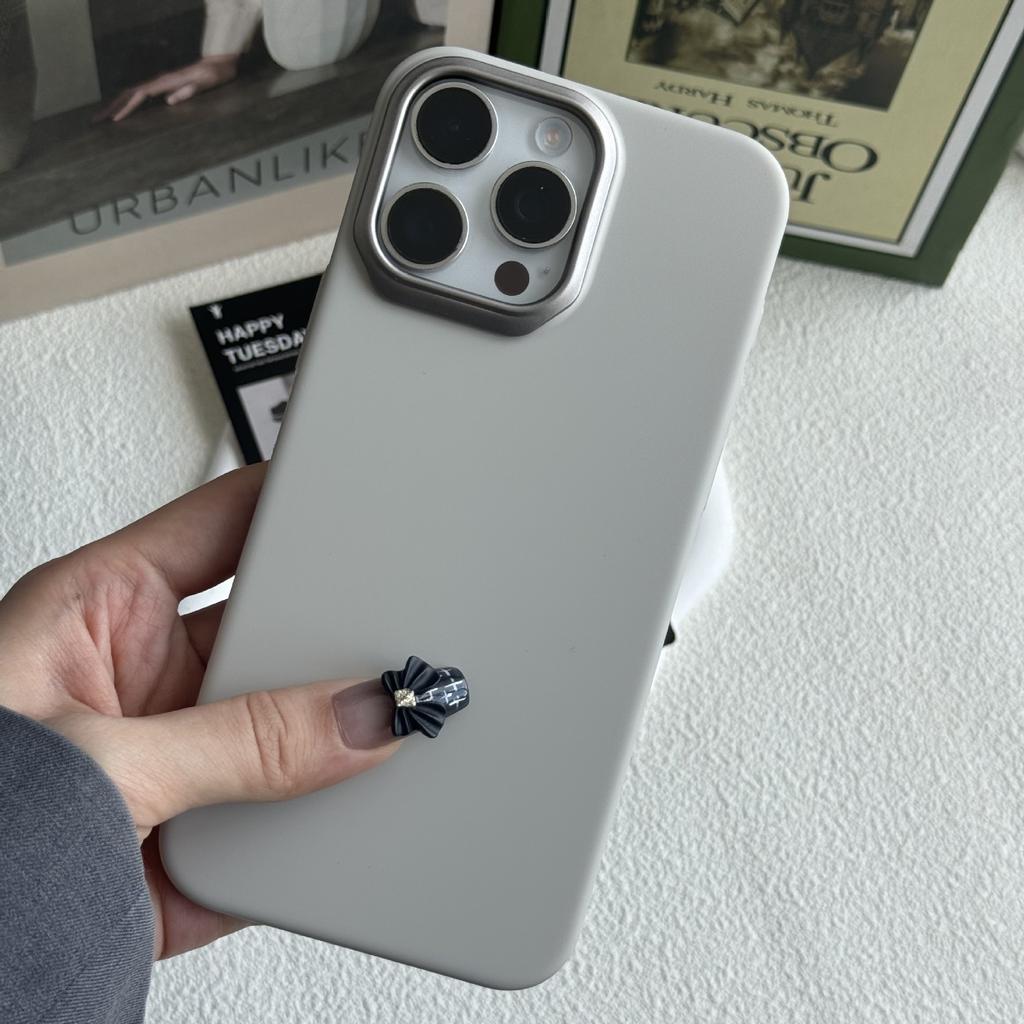 Premium matte case metal lens for iPhone16Pro max mobile phone case Apple 15 new 14/13