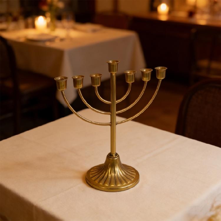 Portacandele Menorah Hanukkah Classico Tradizionale Portacandele in Metallo Ebraico Candelabro Multi-Braccia Dorato Decorazione