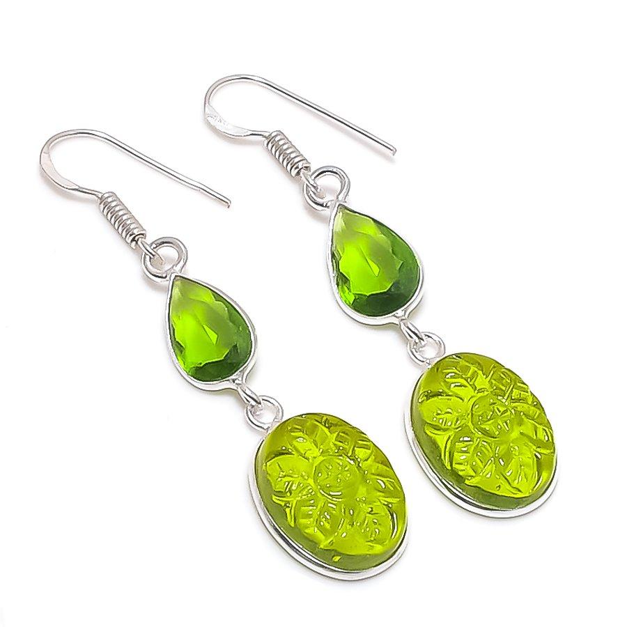 

Натуральный Перидот, Драгоценный камень Перидот Ювелирное изделие из стерлингового серебра 925 пробы Серьга 2,17 D6S76