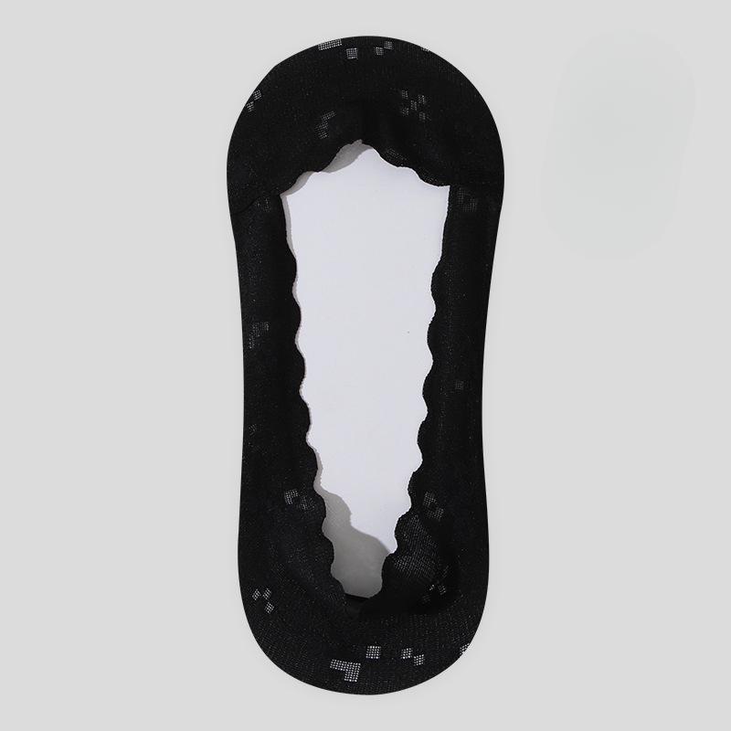 Female Spring and Summer Thin Lace Shallow Mouth Cotton Bottom Invisible Non Slip Heel Socks
