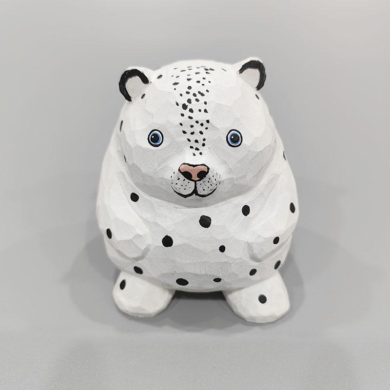 Handmade Solid Wood Carving Ornaments: Lion, Giraffe, Snow Leopard - Desktop Decoration