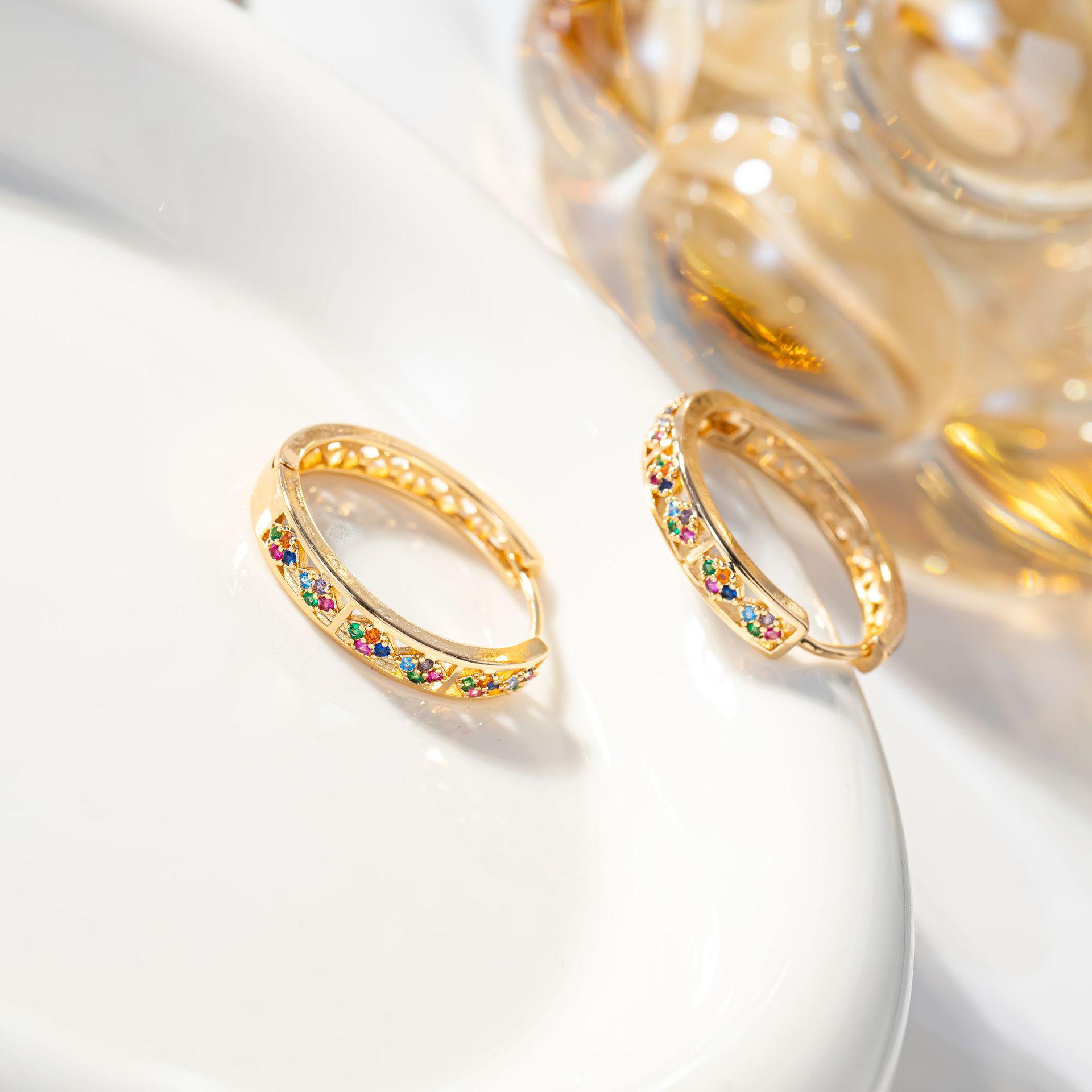 Colorful Zircon Inlaid Rhombus Gold Earrings - Diamond-Studded Hollow Design for Women