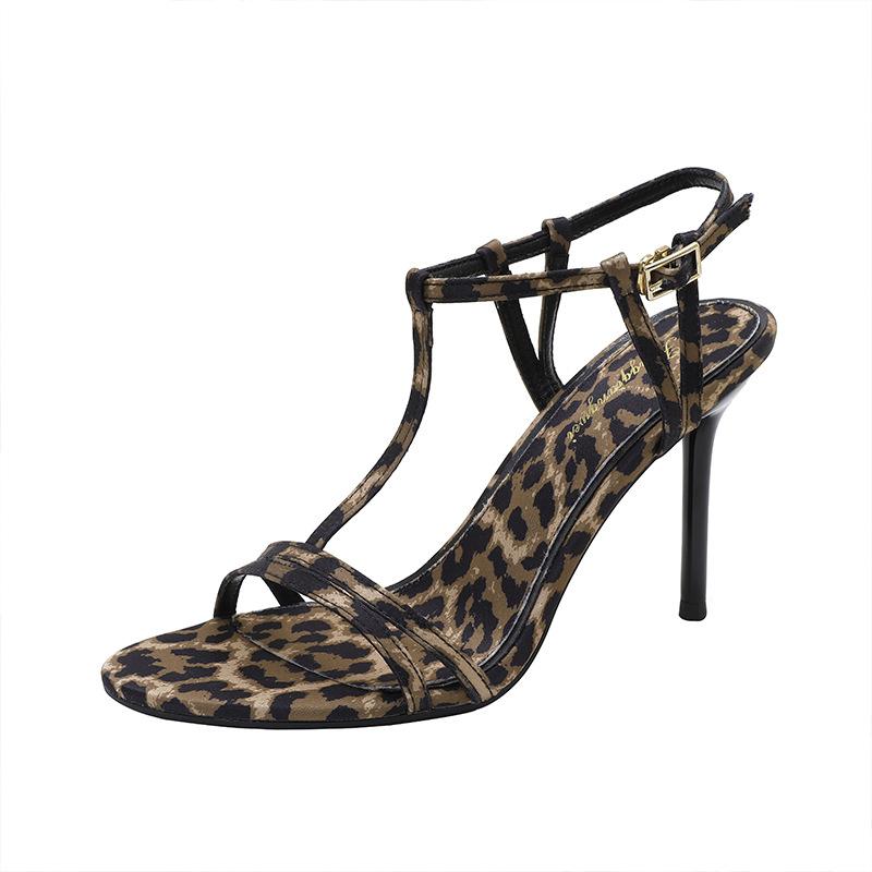 

Cross one-word thin strap sandals for women to wear new versatile summer sexy temperament nude high heels 40