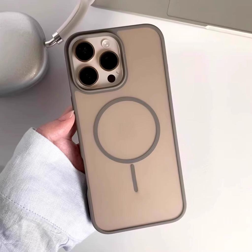 Skin Feel Scrub Suitable for IPhone16promax Mobile Phone Case Apple 15 Thin Circle Magnetic Hard Bottom Soft Edge Protective Case