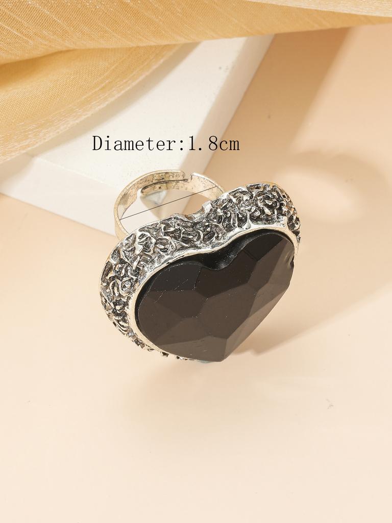 Open Square Statement Ring - Fashionable  Minimalist  Versatile  and Luxuriously Chic