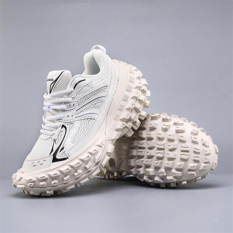 

All-match small shoes thick sole heightening Japanese canvas outdoor casual sports shoes 45