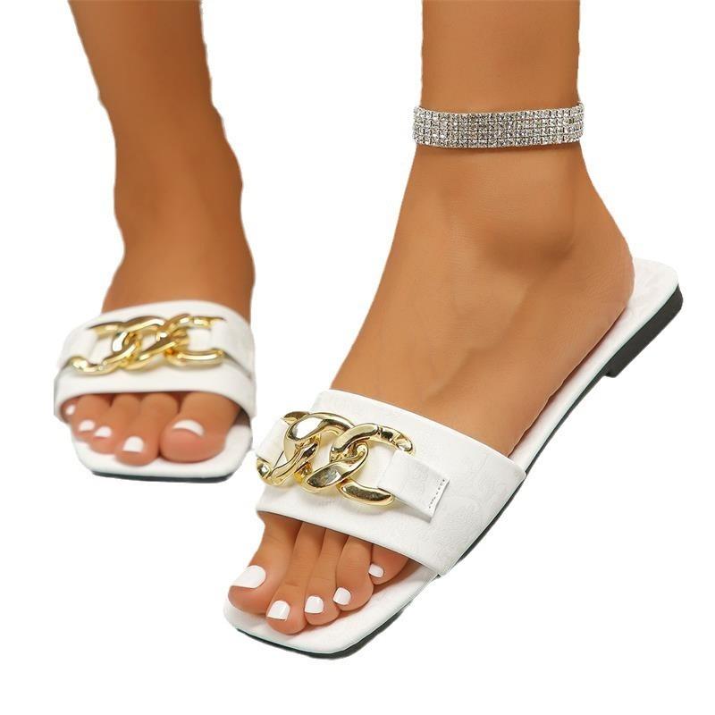 Nuevas Chanclas de Verano para Mujer Estilo Europeo y Americano Hebilla Metálica Punta Cuadrada Moda Casual Banda Única